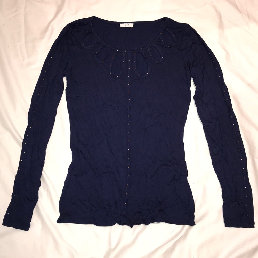 Cache jersey cutout neckline studded top & sleeves
